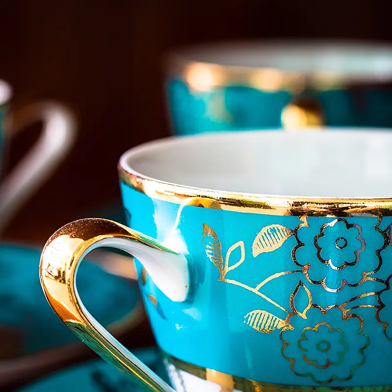 articulos de porcelana tienda taza ribete dorado